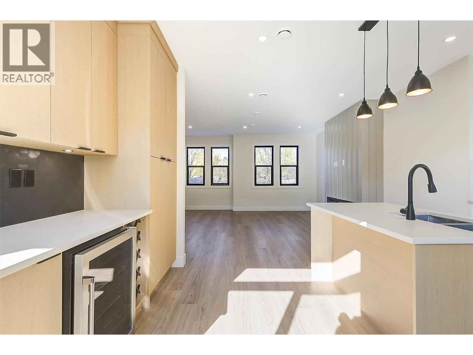 3590 Redecopp Road Unit# 3, Lake Country, British Columbia  V4V 1X5 - Photo 3 - 10399139