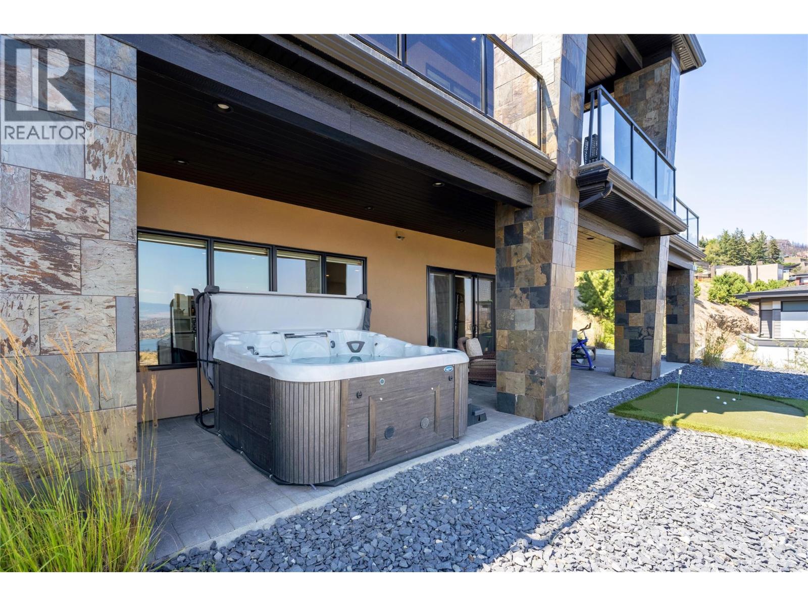 1823 Diamond View Drive, West Kelowna, British Columbia  V1Z 4B7 - Photo 5 - 10399222