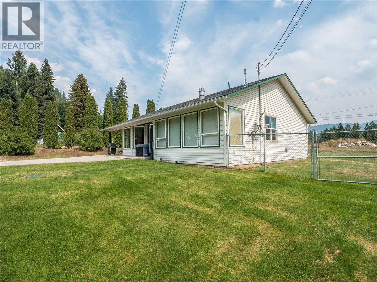 900 China Creek Road, Genelle, British Columbia  V0G 1G0 - Photo 42 - 10399241