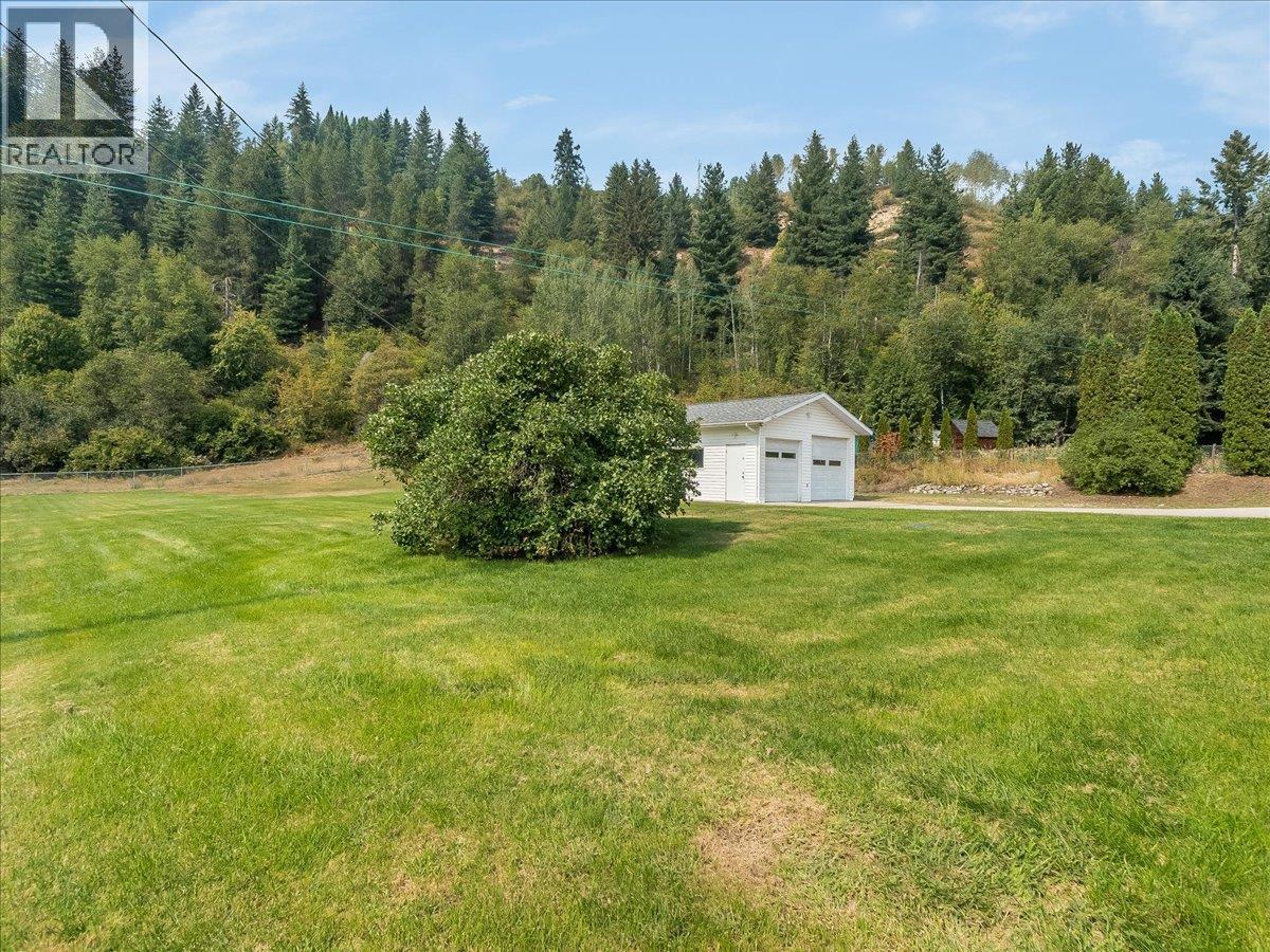 900 China Creek Road, Genelle, British Columbia  V0G 1G0 - Photo 43 - 10399241