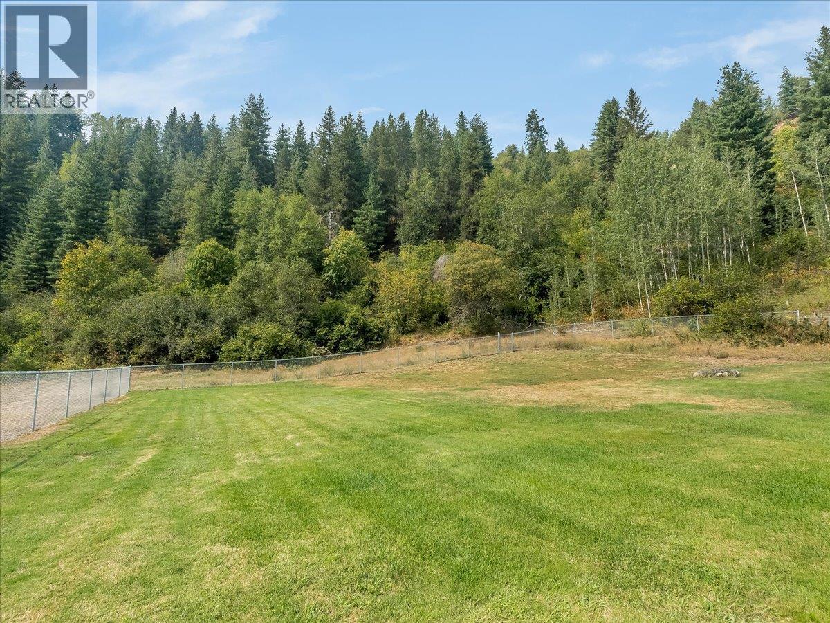 900 China Creek Road, Genelle, British Columbia  V0G 1G0 - Photo 44 - 10399241