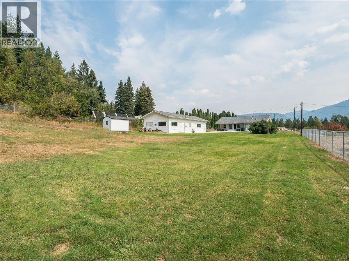 900 China Creek Road, Genelle, British Columbia  V0G 1G0 - Photo 46 - 10399241