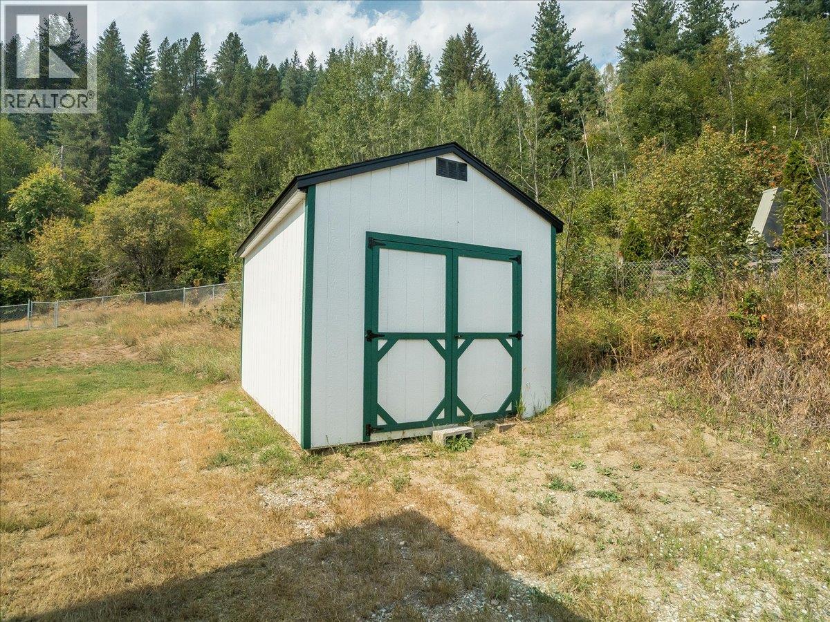900 China Creek Road, Genelle, British Columbia  V0G 1G0 - Photo 48 - 10399241