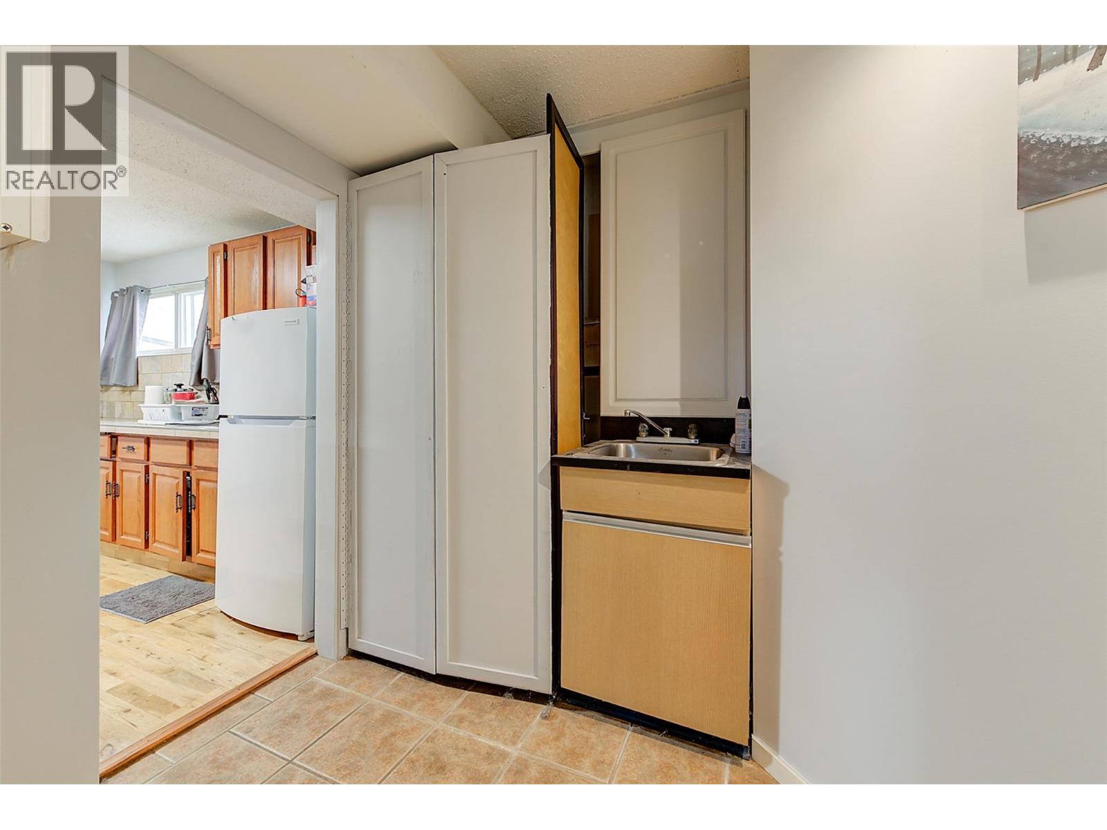 651 Richter Street, Kelowna, British Columbia  V1Y 2J6 - Photo 22 - 10399090
