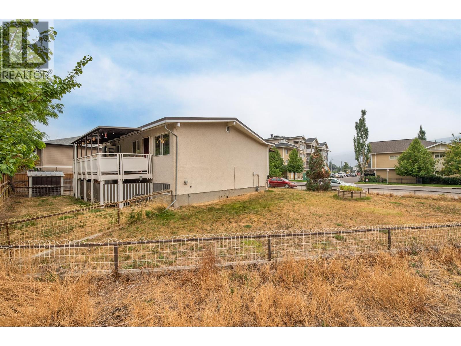 651 Richter Street, Kelowna, British Columbia  V1Y 2J6 - Photo 32 - 10399090