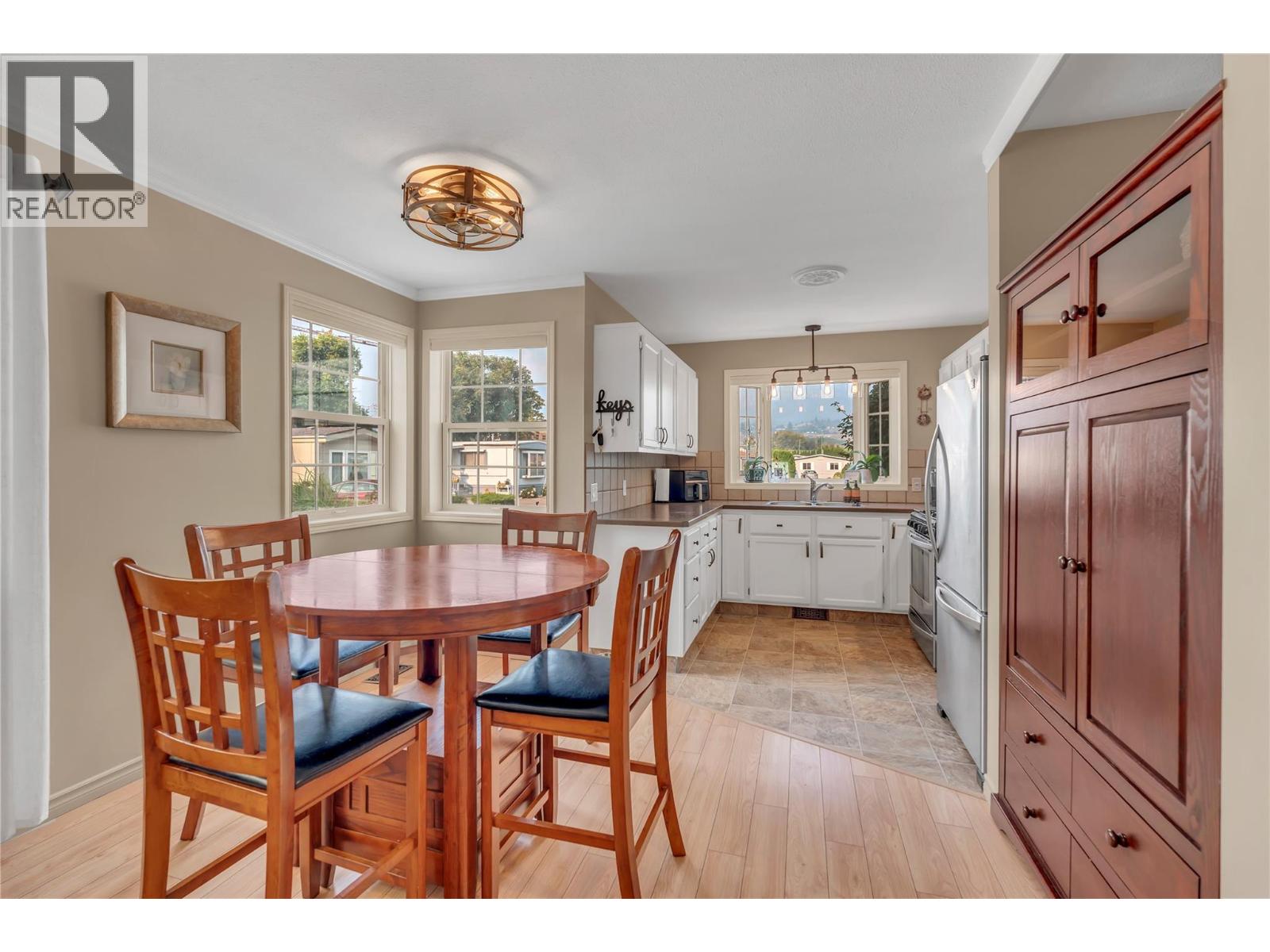 999 Burnaby Avenue Unit# 54, Penticton, British Columbia  V2A 1G7 - Photo 11 - 10399215