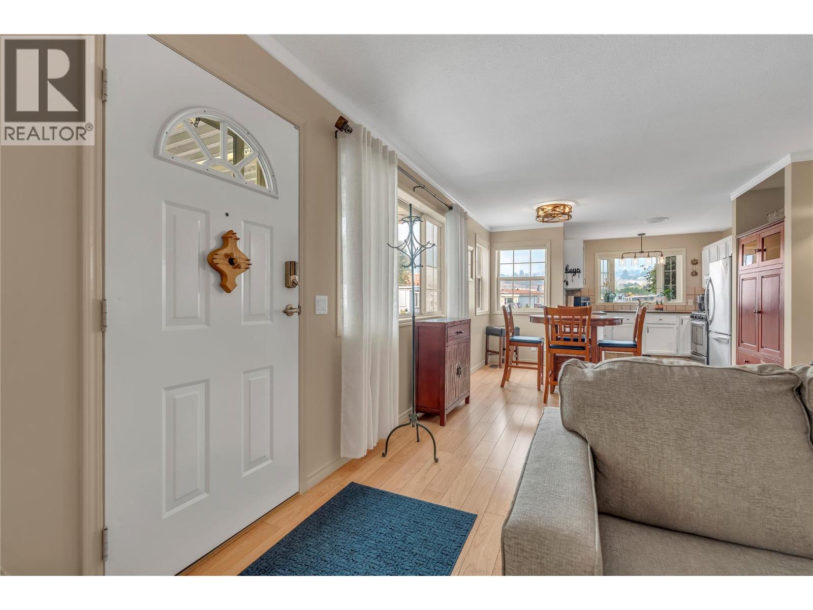 999 Burnaby Avenue Unit# 54, Penticton, British Columbia  V2A 1G7 - Photo 7 - 10399215