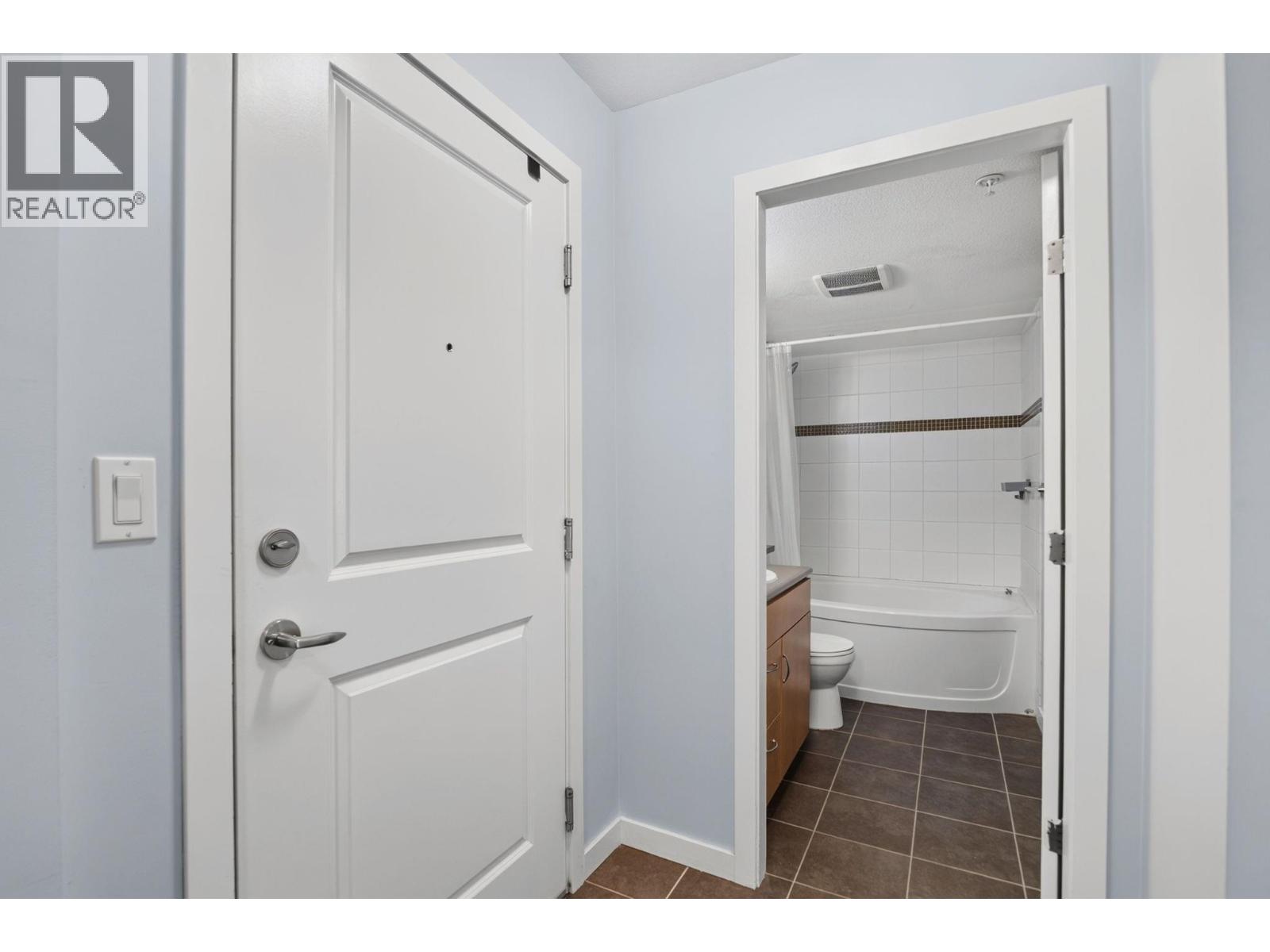 555 Yates Road Unit# 206, Kelowna, British Columbia  V1V 2V2 - Photo 14 - 10398712