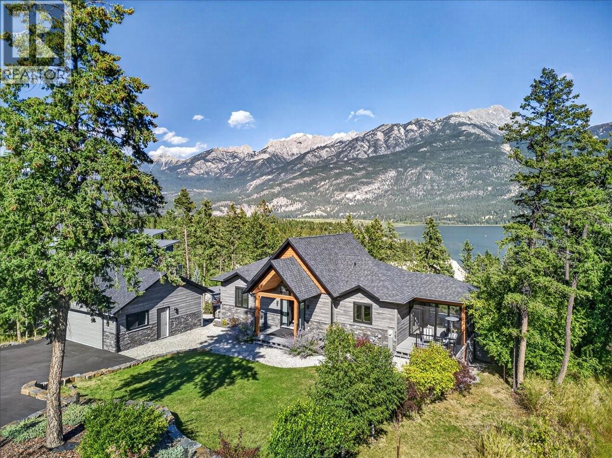 6021 Rose Terrace, Fairmont Hot Springs, British Columbia  V0B 1L2 - Photo 1 - 10398996