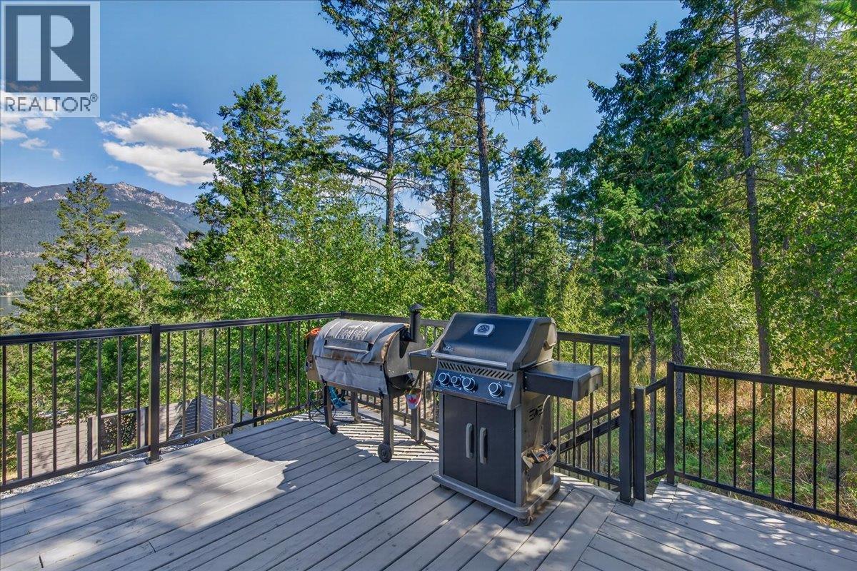 6021 Rose Terrace, Fairmont Hot Springs, British Columbia  V0B 1L2 - Photo 25 - 10398996