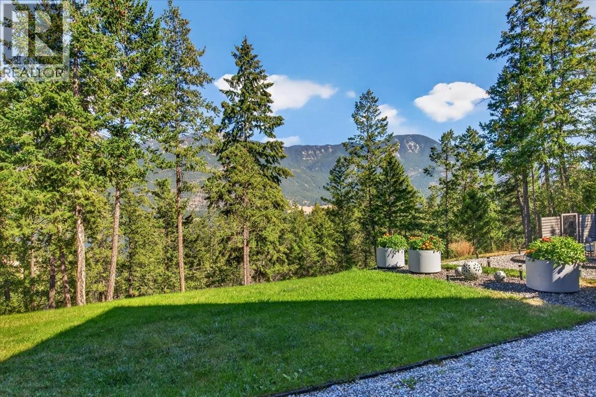 6021 Rose Terrace, Fairmont Hot Springs, British Columbia  V0B 1L2 - Photo 42 - 10398996