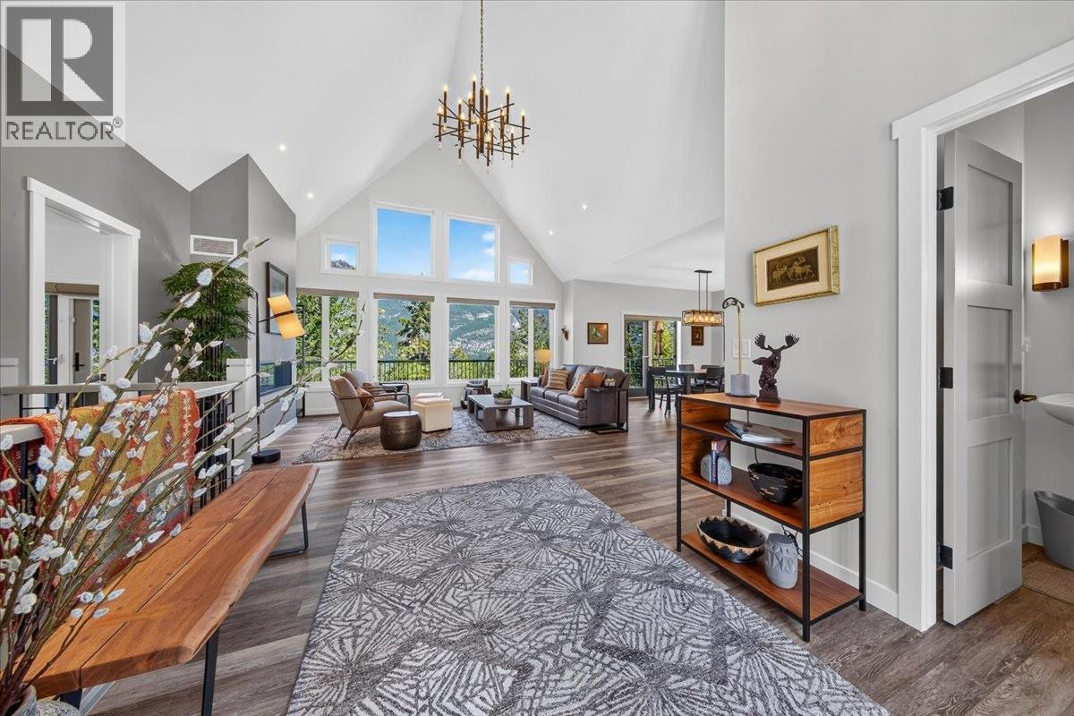 6021 Rose Terrace, Fairmont Hot Springs, British Columbia  V0B 1L2 - Photo 6 - 10398996