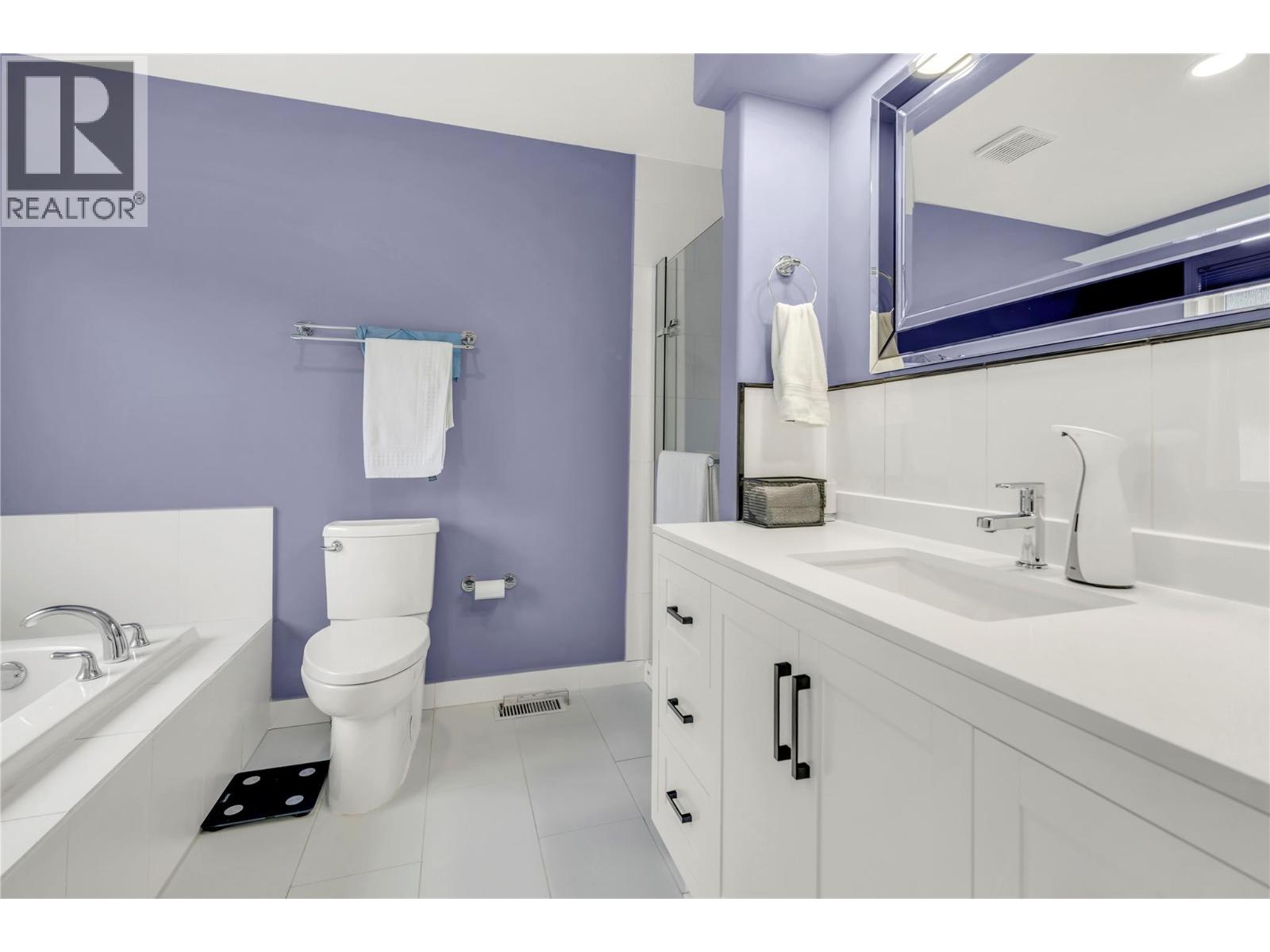 444 Ridge Place, Penticton, British Columbia  V2A 8N7 - Photo 20 - 10399283