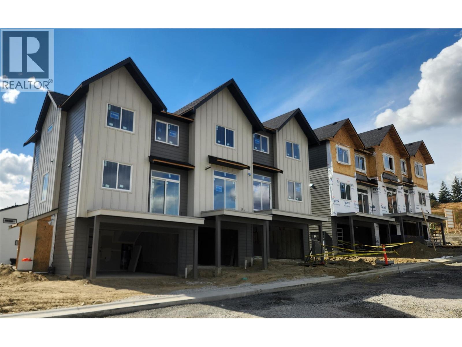 7110 Bates Road Unit# 27, Vernon, British Columbia  V1B 3P2 - Photo 1 - 10399120