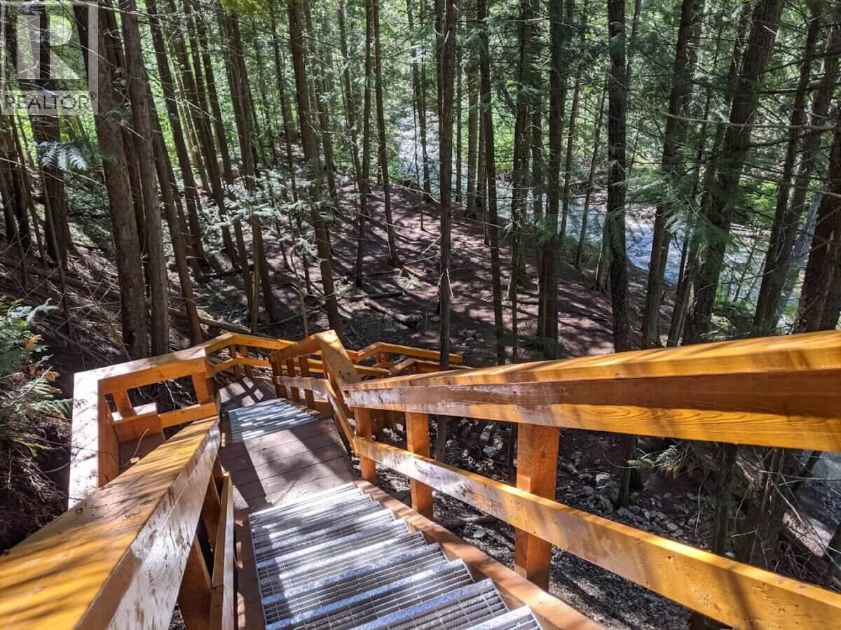 7110 Bates Road Unit# 27, Vernon, British Columbia  V1B 3P2 - Photo 13 - 10399120