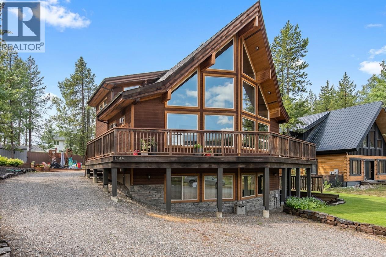 1445 Granite Drive, Golden, British Columbia  V0A 1H3 - Photo 1 - 10399292