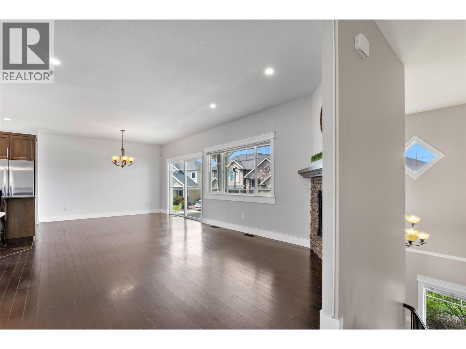 460 Azure Place Unit# 27, Kamloops, British Columbia  V2E 0A9 - Photo 15 - 10398992