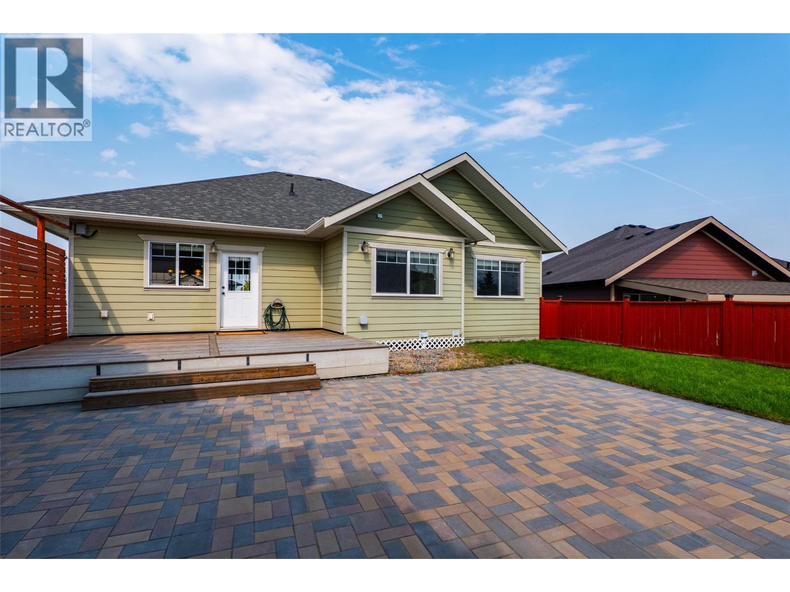 460 Azure Place Unit# 27, Kamloops, British Columbia  V2E 0A9 - Photo 2 - 10398992