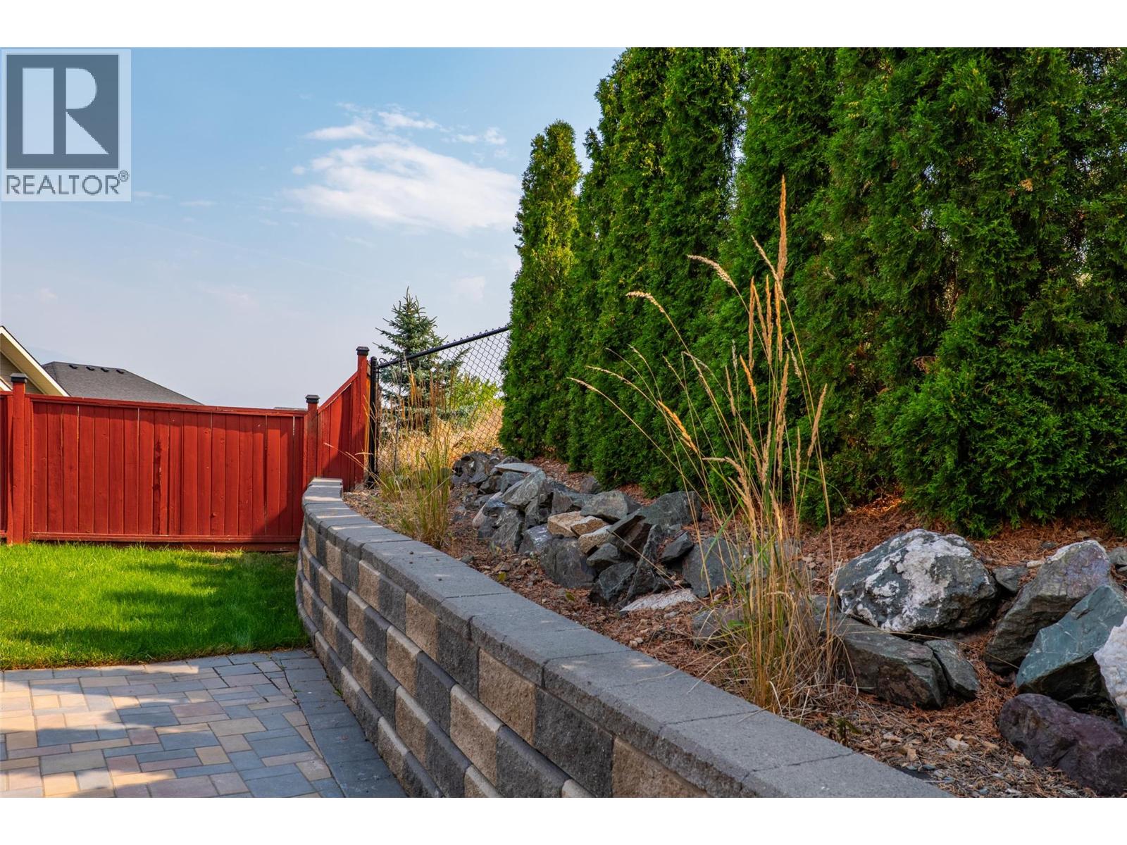 460 Azure Place Unit# 27, Kamloops, British Columbia  V2E 0A9 - Photo 32 - 10398992