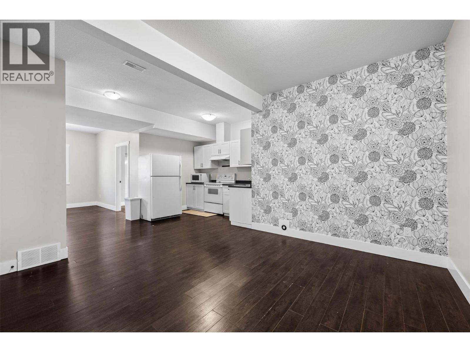 460 Azure Place Unit# 27, Kamloops, British Columbia  V2E 0A9 - Photo 38 - 10398992