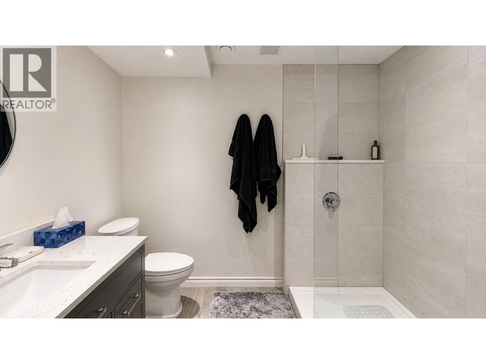 6519 Sherburn Road, Peachland, British Columbia  V0H 1X0 - Photo 19 - 10399207
