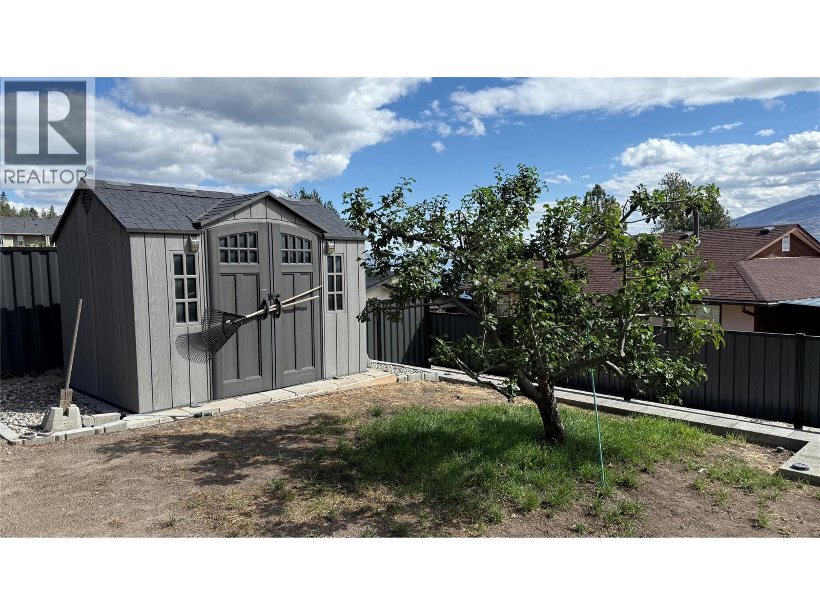6519 Sherburn Road, Peachland, British Columbia  V0H 1X0 - Photo 31 - 10399207