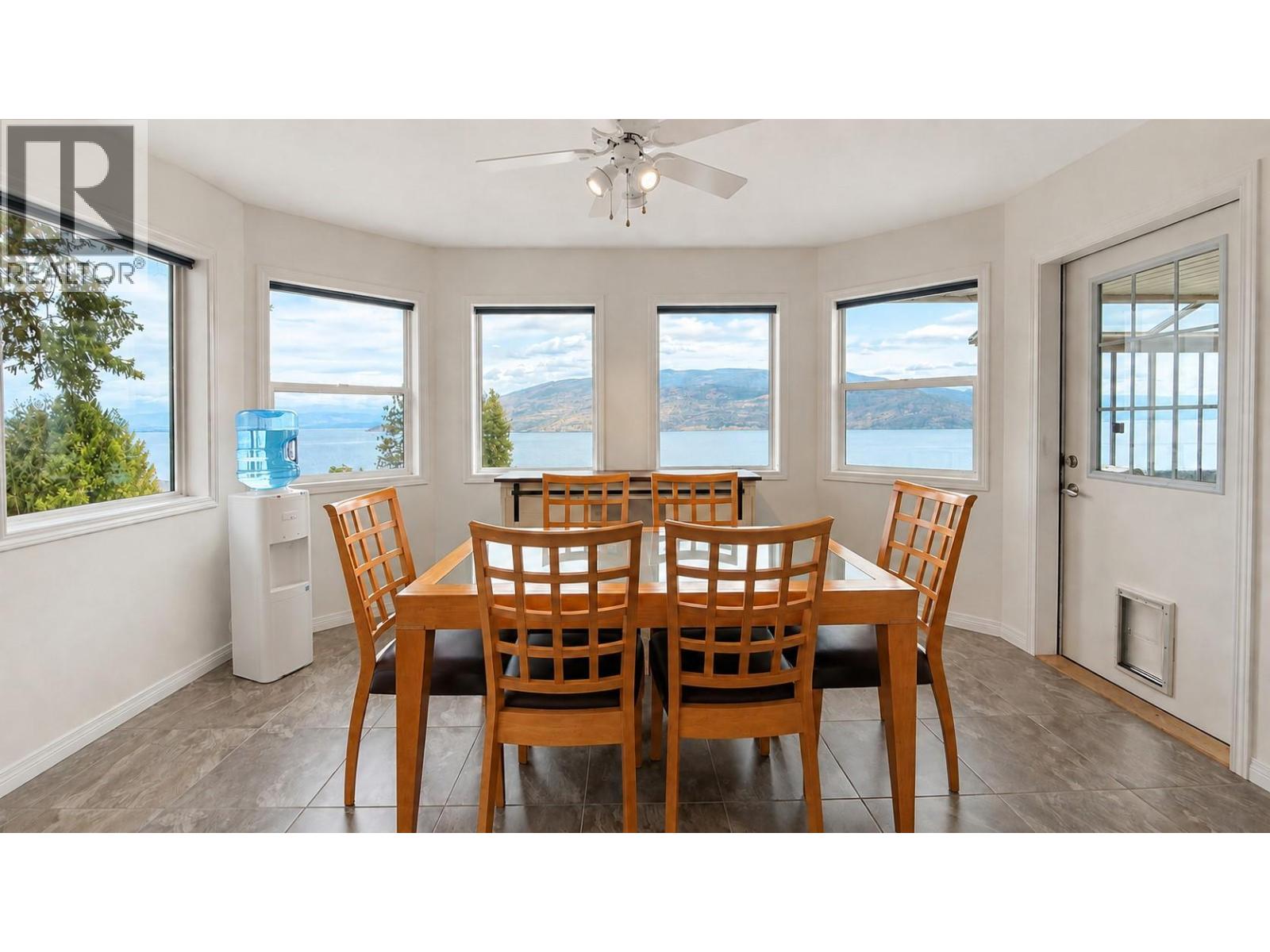 6519 Sherburn Road, Peachland, British Columbia  V0H 1X0 - Photo 4 - 10399207