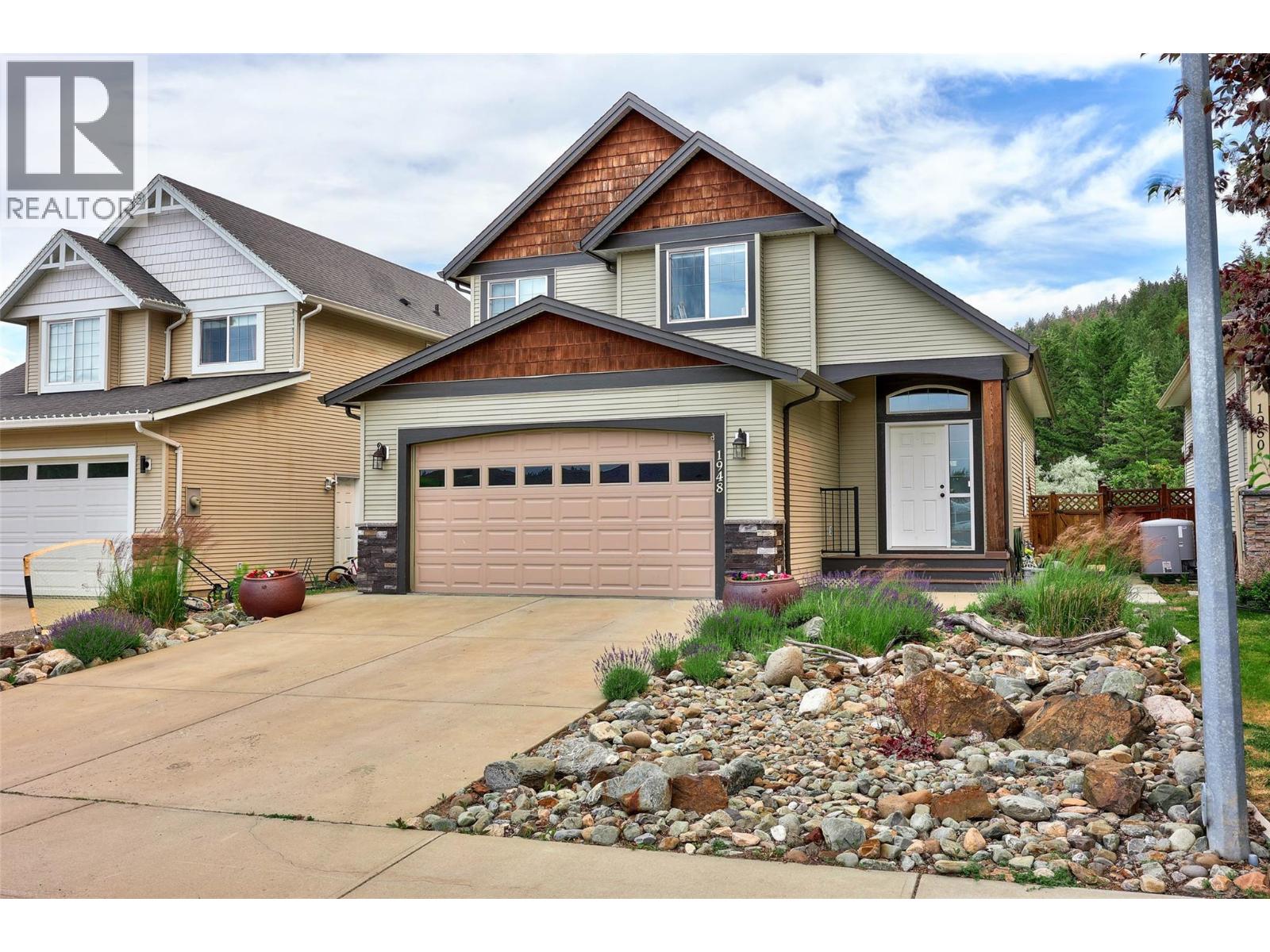 1948 Snowberry Crescent, Kamloops, British Columbia  V1S 1Z8 - Photo 2 - 10399289