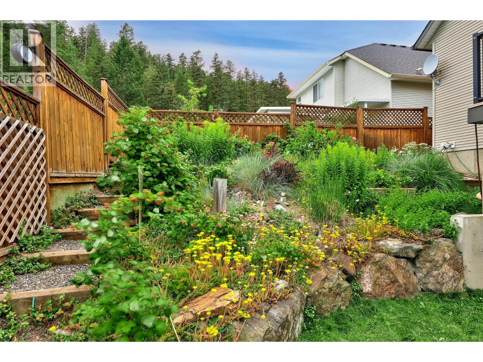 1948 Snowberry Crescent, Kamloops, British Columbia  V1S 1Z8 - Photo 37 - 10399289