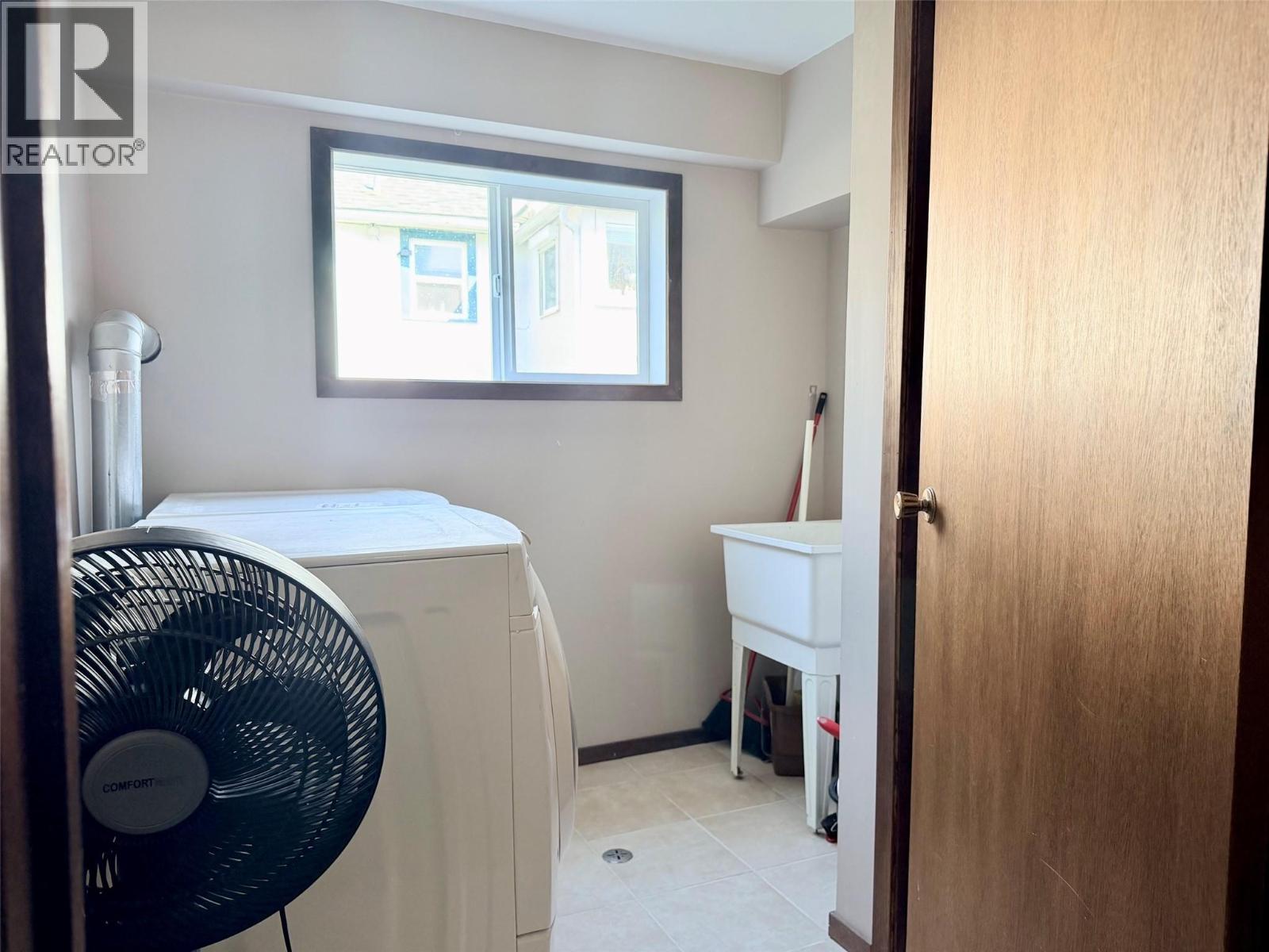 1804 Elm Street, Creston, British Columbia  V0B 1G5 - Photo 25 - 10399169