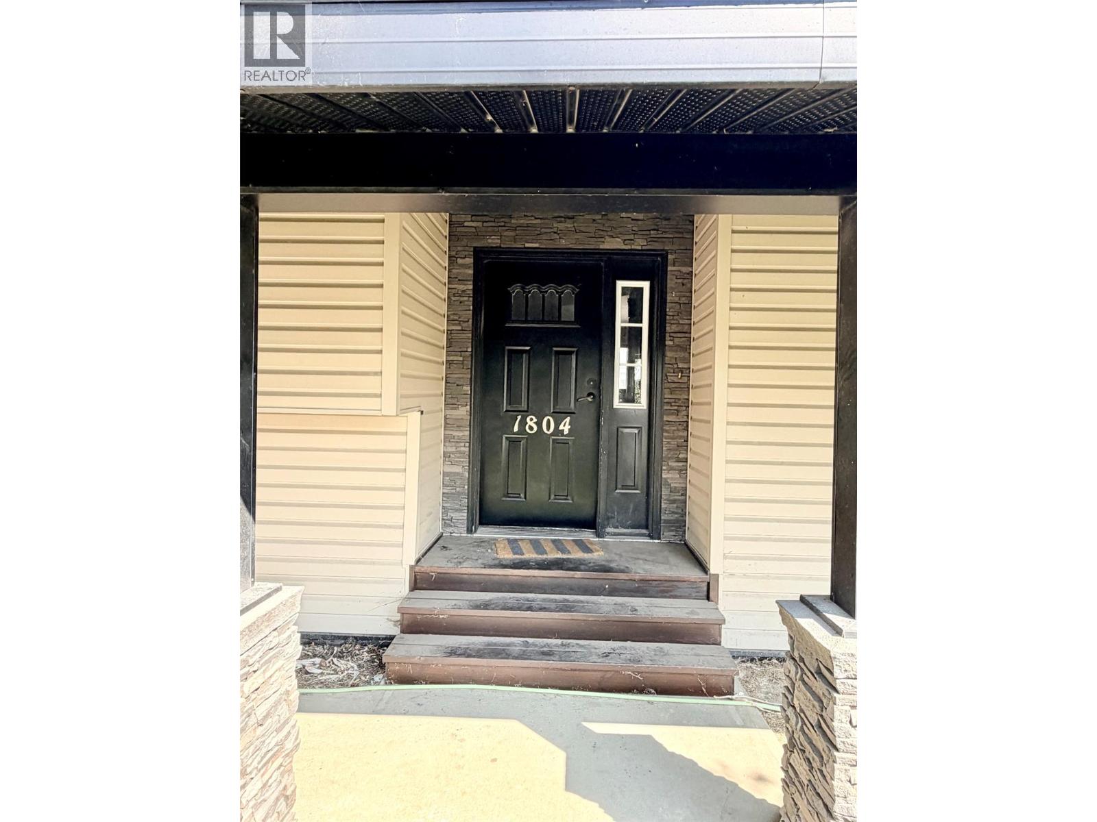 1804 Elm Street, Creston, British Columbia  V0B 1G5 - Photo 39 - 10399169
