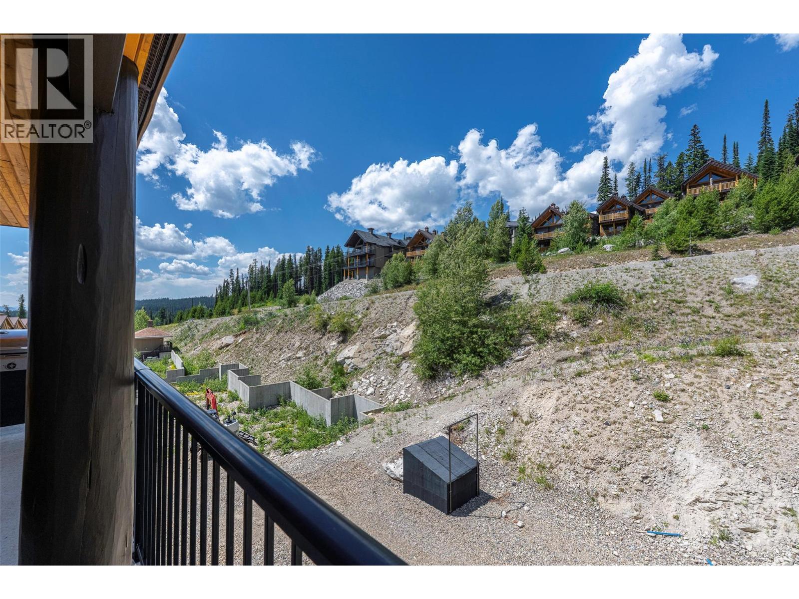 5030 Snowbird Way Unit# 301, Big White, British Columbia  V1P 1T4 - Photo 8 - 10398929