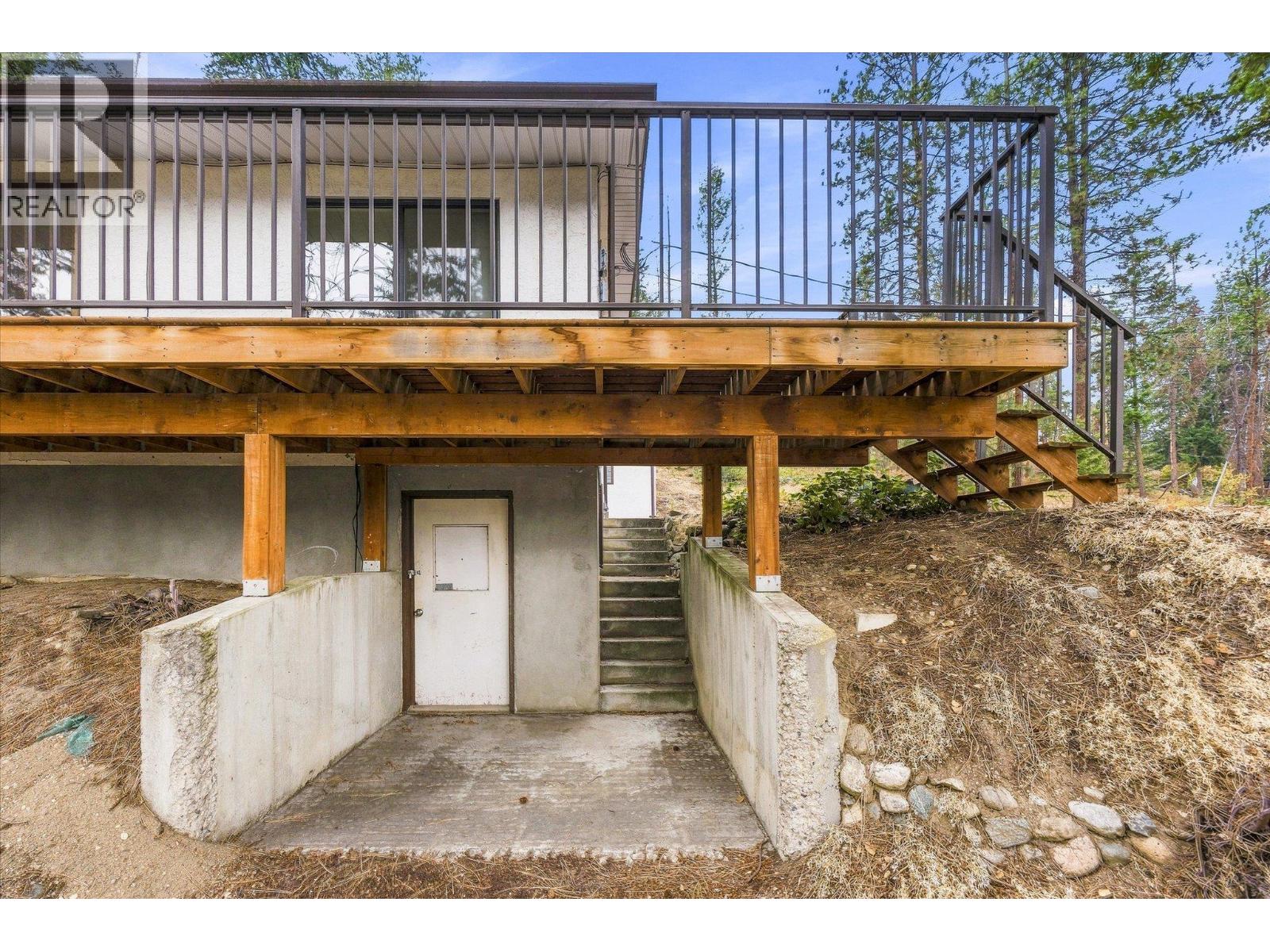 11211 Roberts Road, Lake Country, British Columbia  V4V 1L5 - Photo 10 - 10398137