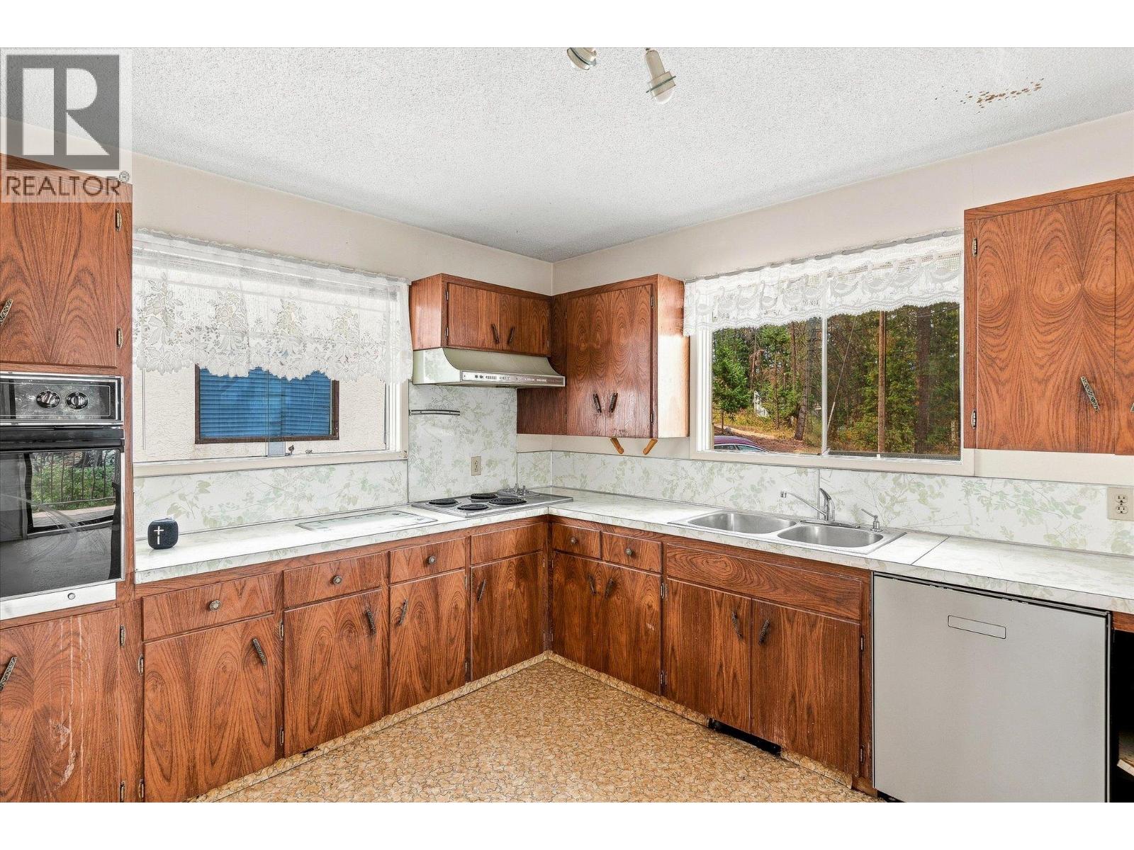 11211 Roberts Road, Lake Country, British Columbia  V4V 1L5 - Photo 14 - 10398137