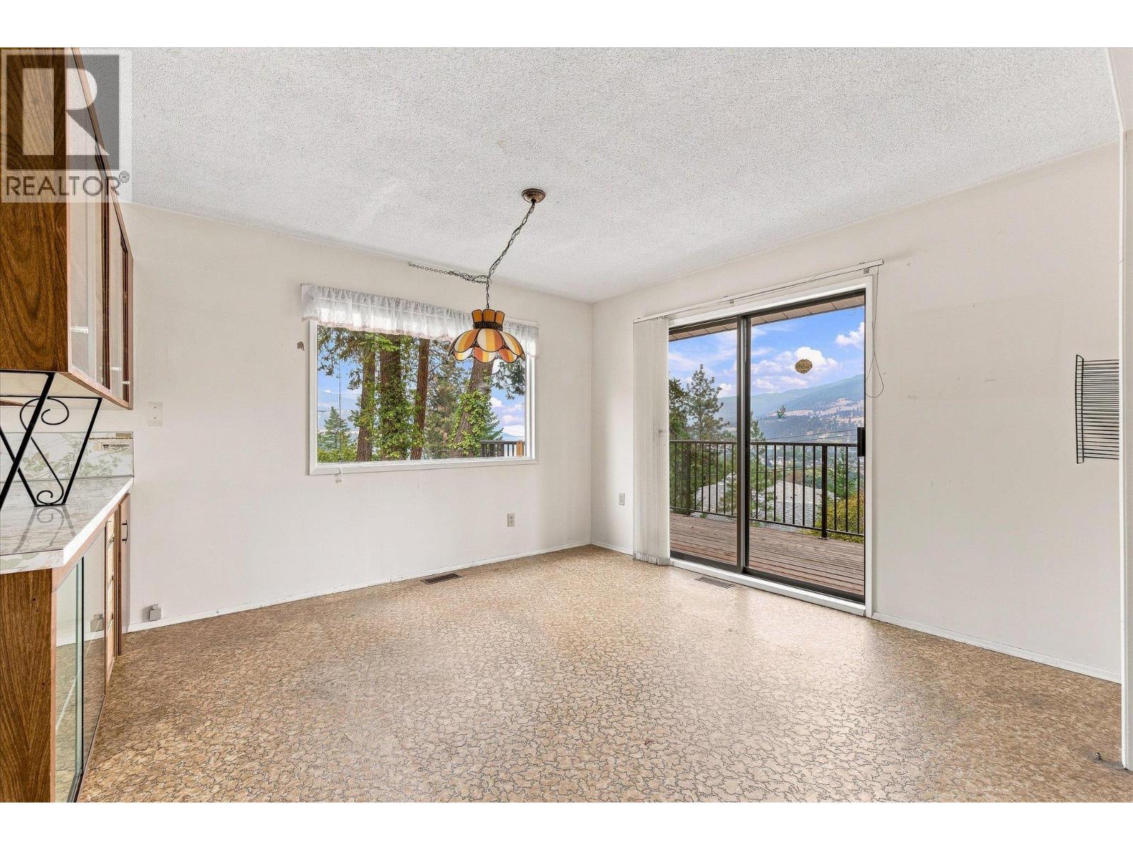 11211 Roberts Road, Lake Country, British Columbia  V4V 1L5 - Photo 16 - 10398137