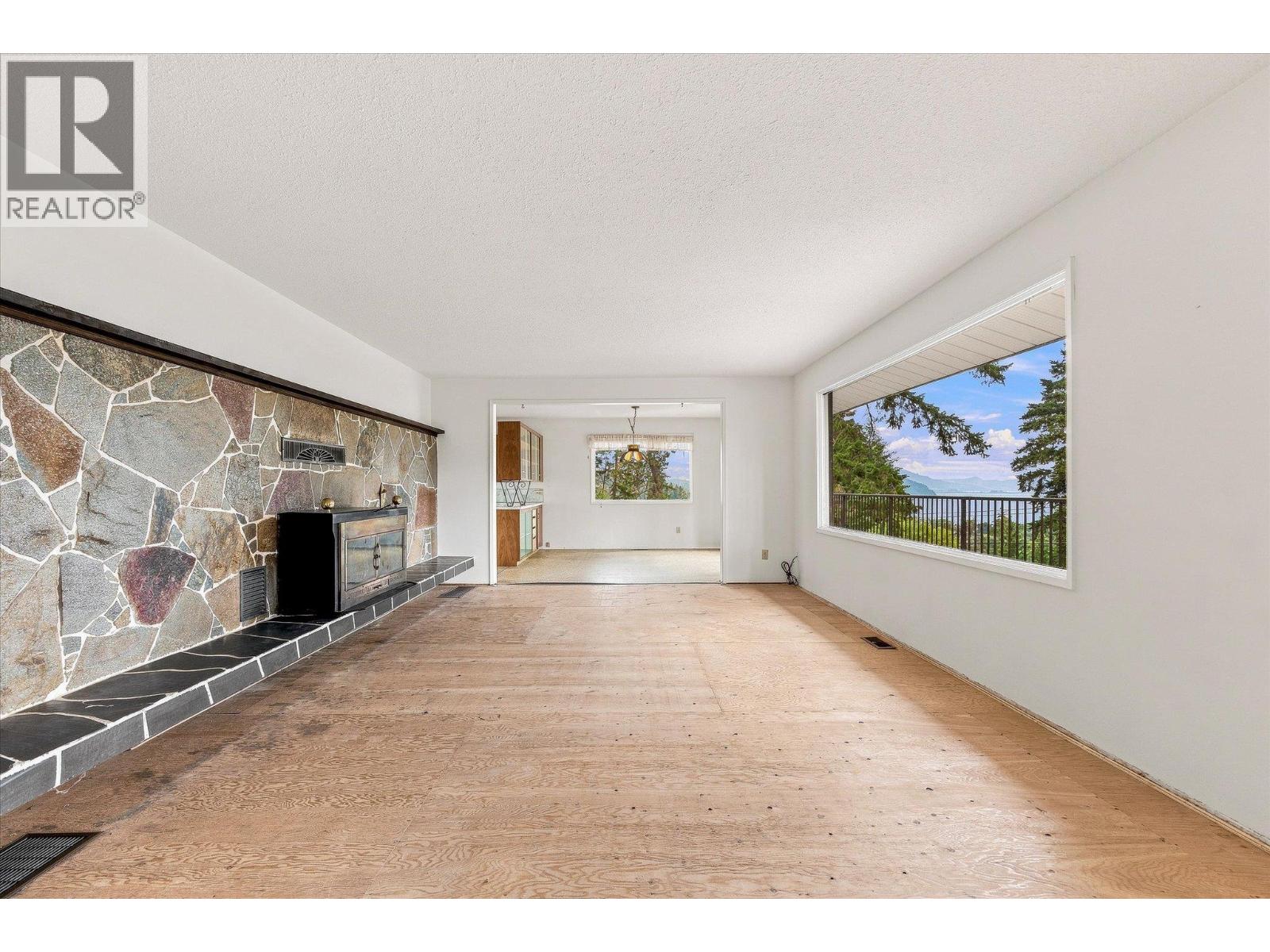 11211 Roberts Road, Lake Country, British Columbia  V4V 1L5 - Photo 18 - 10398137