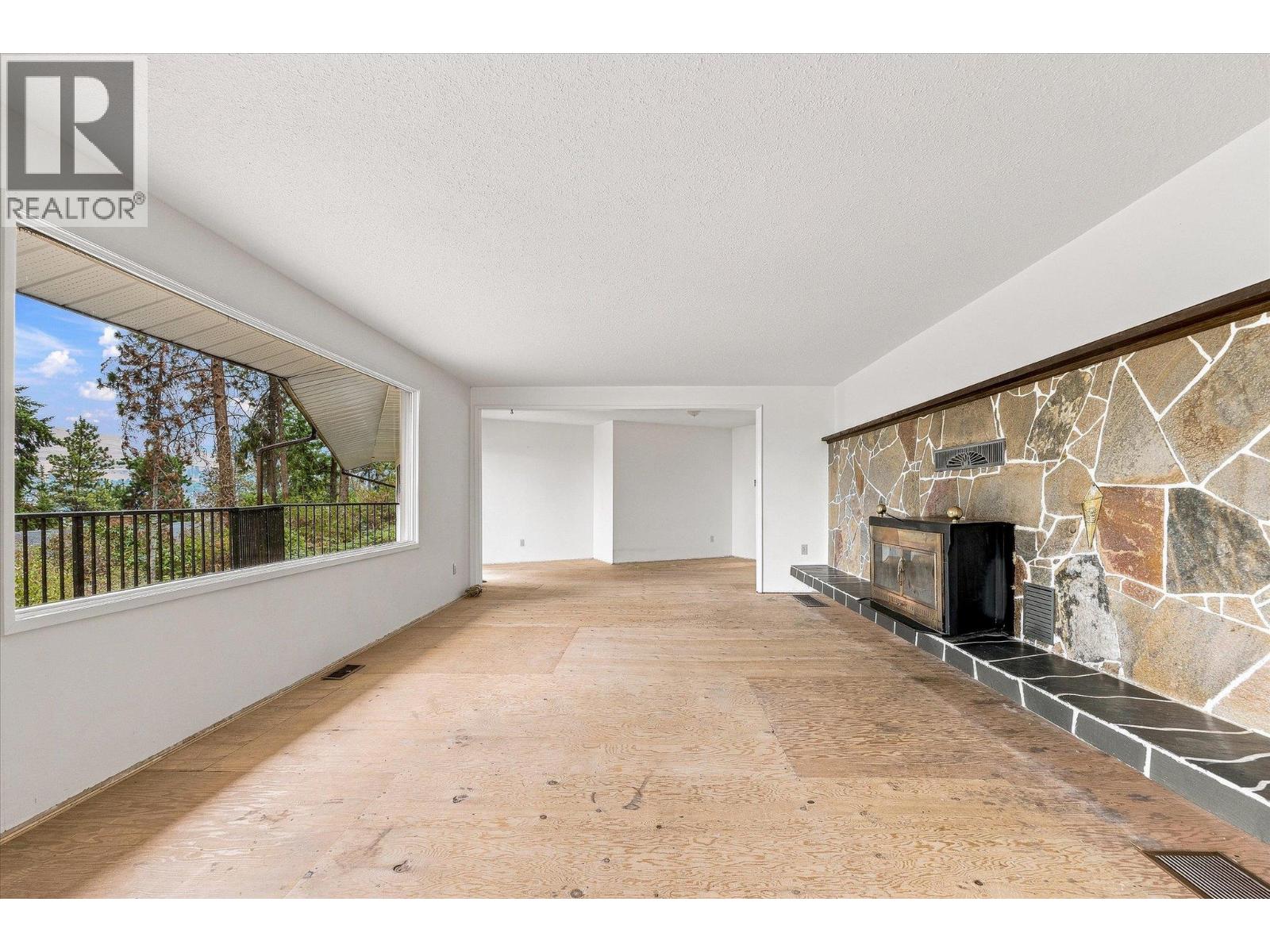 11211 Roberts Road, Lake Country, British Columbia  V4V 1L5 - Photo 19 - 10398137