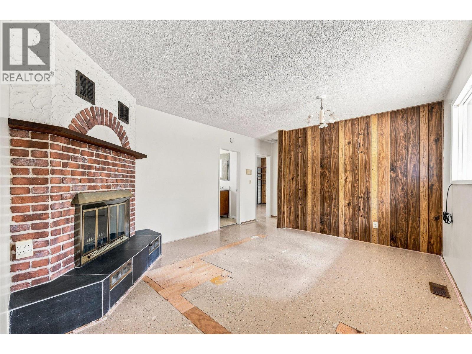 11211 Roberts Road, Lake Country, British Columbia  V4V 1L5 - Photo 22 - 10398137