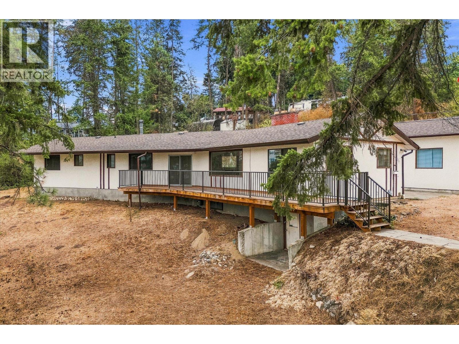 11211 Roberts Road, Lake Country, British Columbia  V4V 1L5 - Photo 5 - 10398137