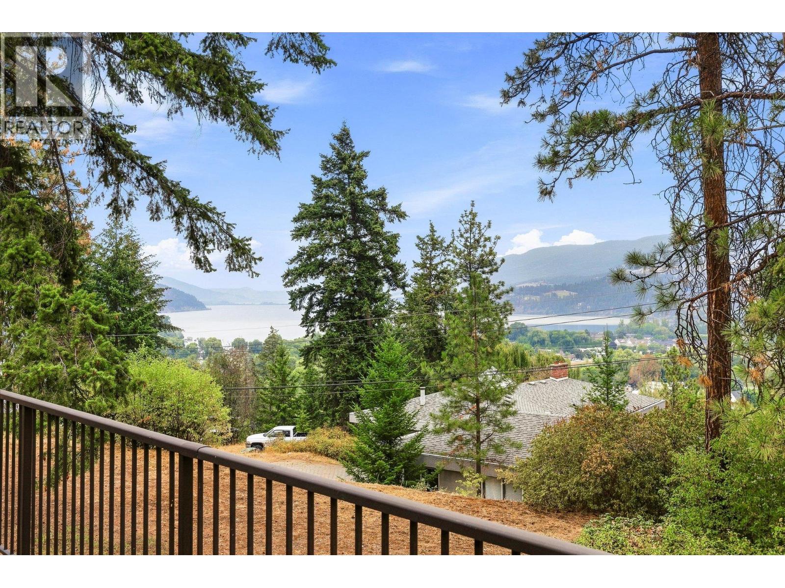 11211 Roberts Road, Lake Country, British Columbia  V4V 1L5 - Photo 7 - 10398137