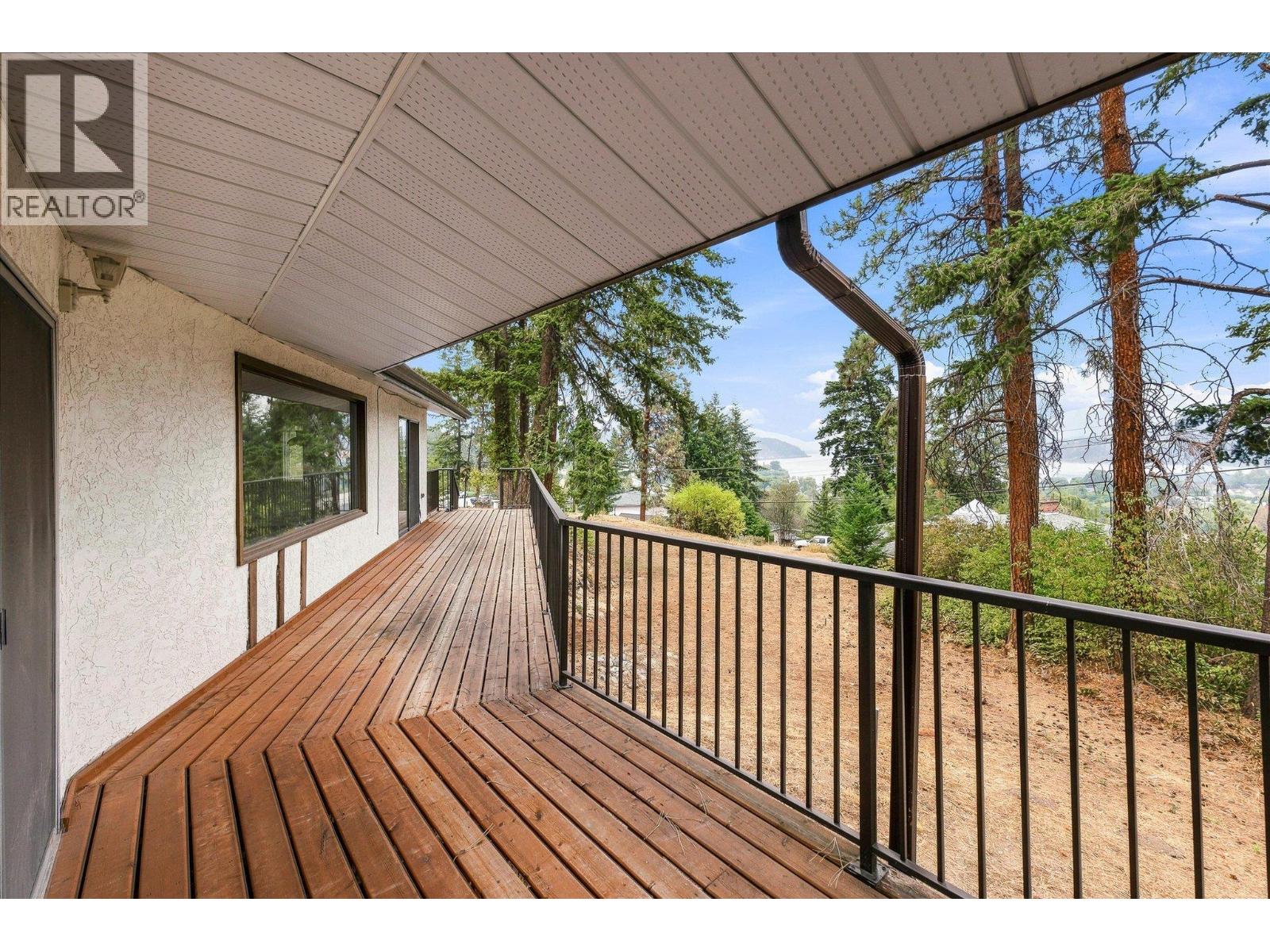 11211 Roberts Road, Lake Country, British Columbia  V4V 1L5 - Photo 8 - 10398137