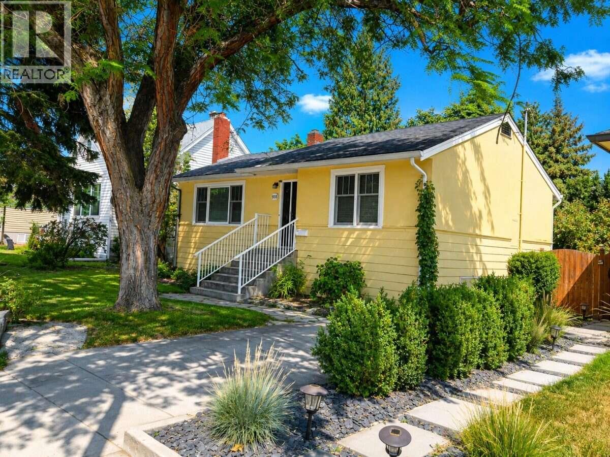 1935 Carruthers Street, Kelowna, British Columbia  V1Y 3B7 - Photo 1 - 10399303