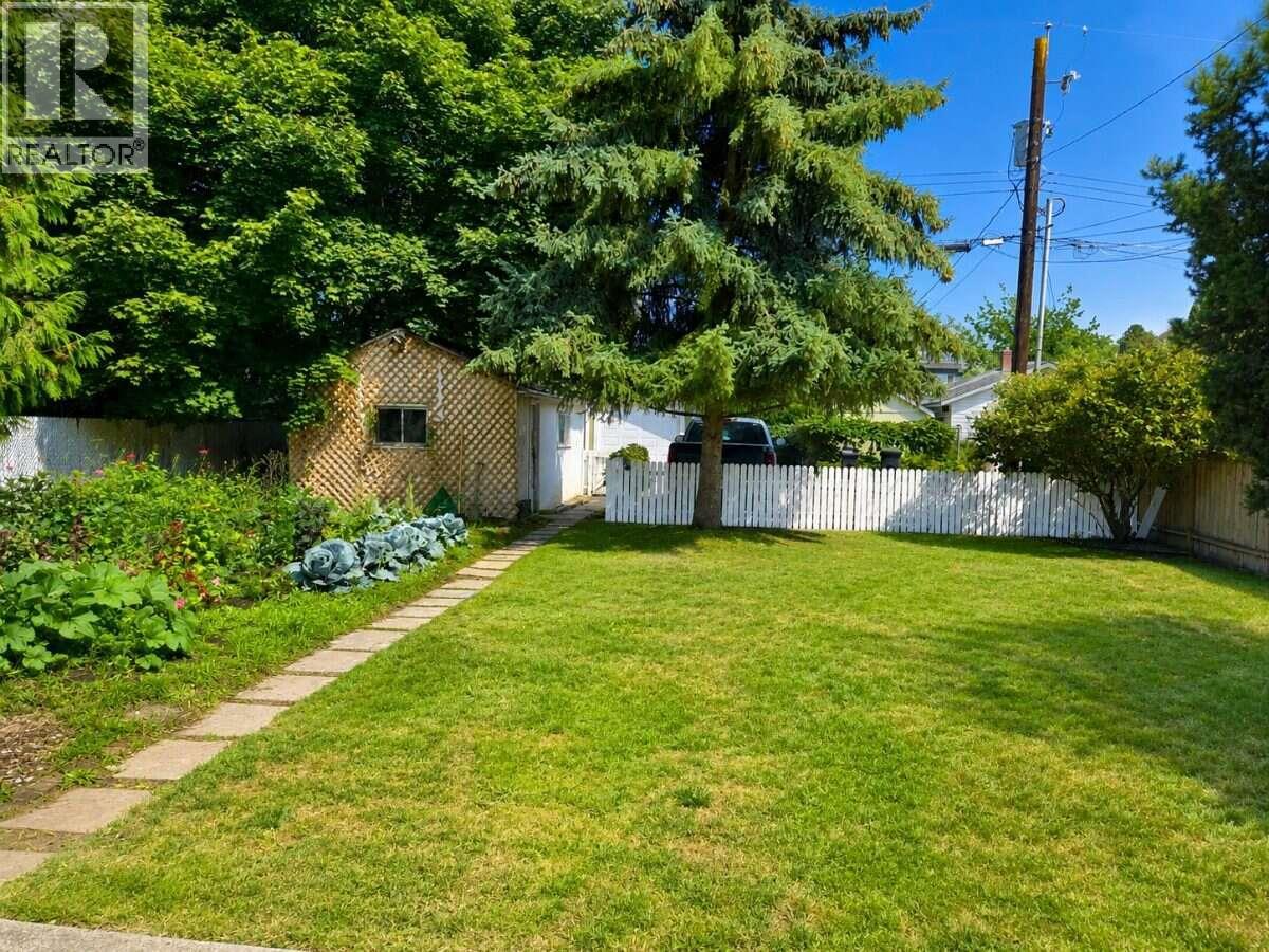 1935 Carruthers Street, Kelowna, British Columbia  V1Y 3B7 - Photo 6 - 10399303
