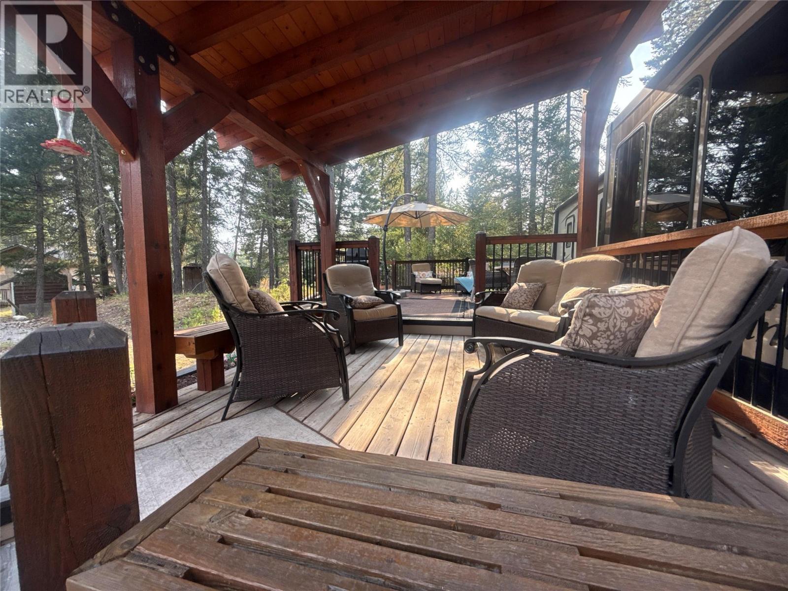 6729 Audia Road, Jaffray, British Columbia  V0B 1T0 - Photo 9 - 10399204