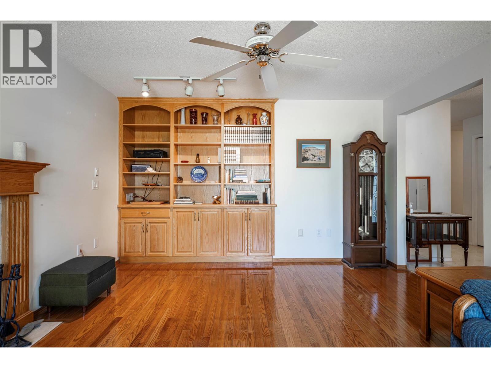 5804 Richfield Drive, Vernon, British Columbia  V1H 1A7 - Photo 11 - 10399099
