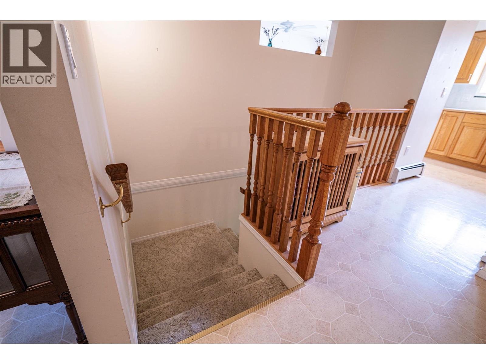 5804 Richfield Drive, Vernon, British Columbia  V1H 1A7 - Photo 38 - 10399099