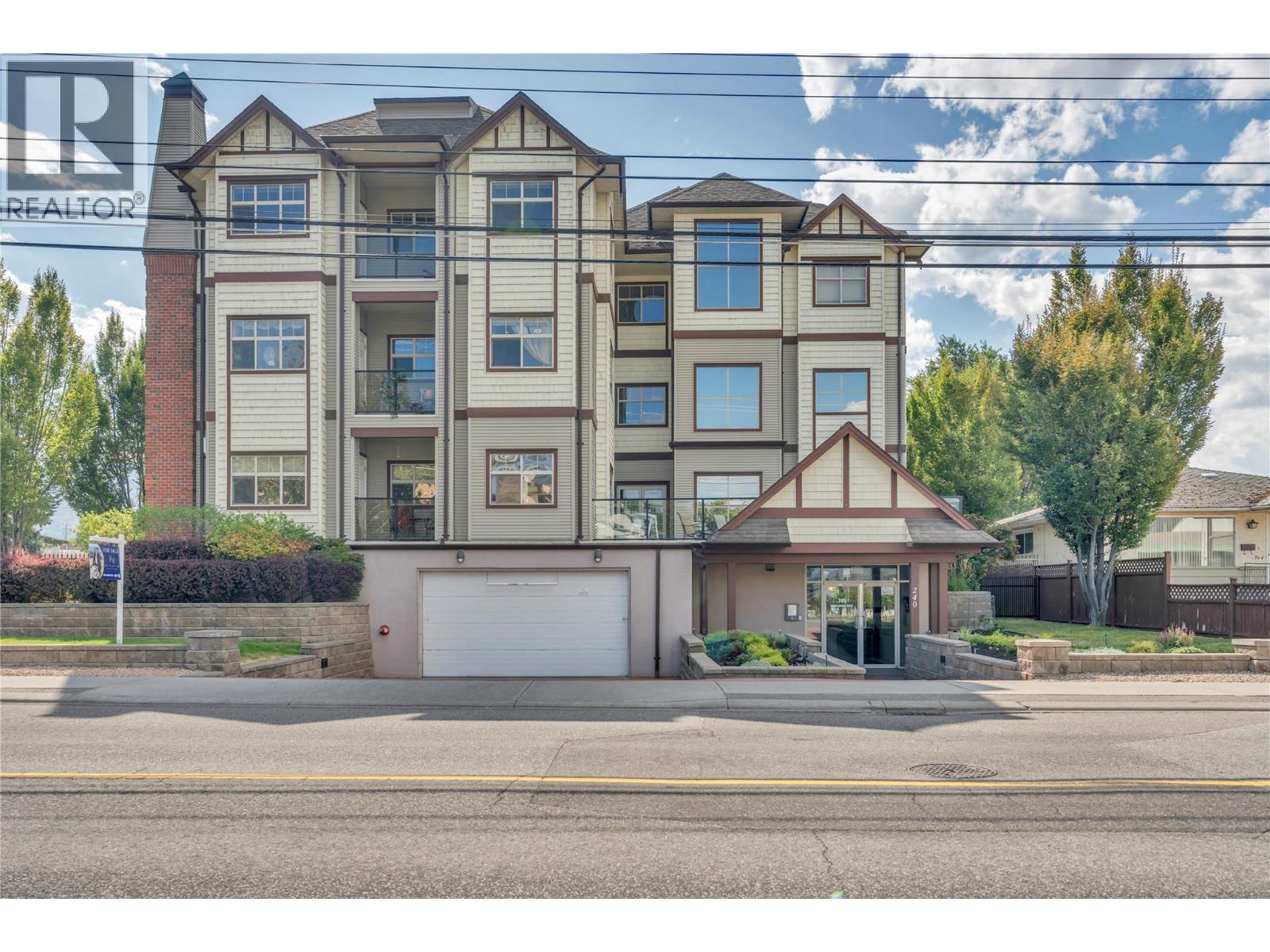 240 Wade Avenue Unit# 401, Penticton, British Columbia  V2A 1T8 - Photo 2 - 10398781