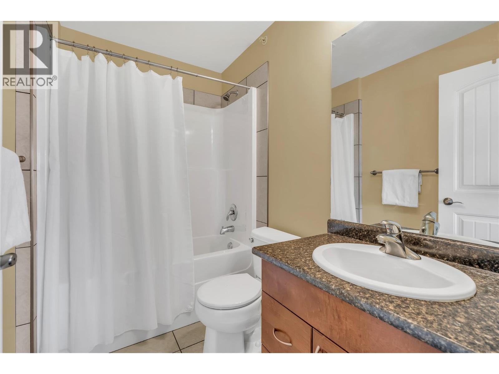 240 Wade Avenue Unit# 401, Penticton, British Columbia  V2A 1T8 - Photo 23 - 10398781