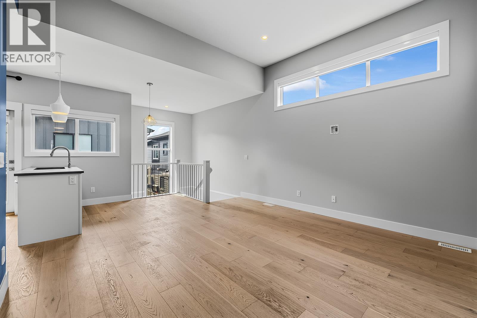 726 Coopland Crescent Unit# 1, Kelowna, British Columbia  V1Y 2V1 - Photo 7 - 10399113