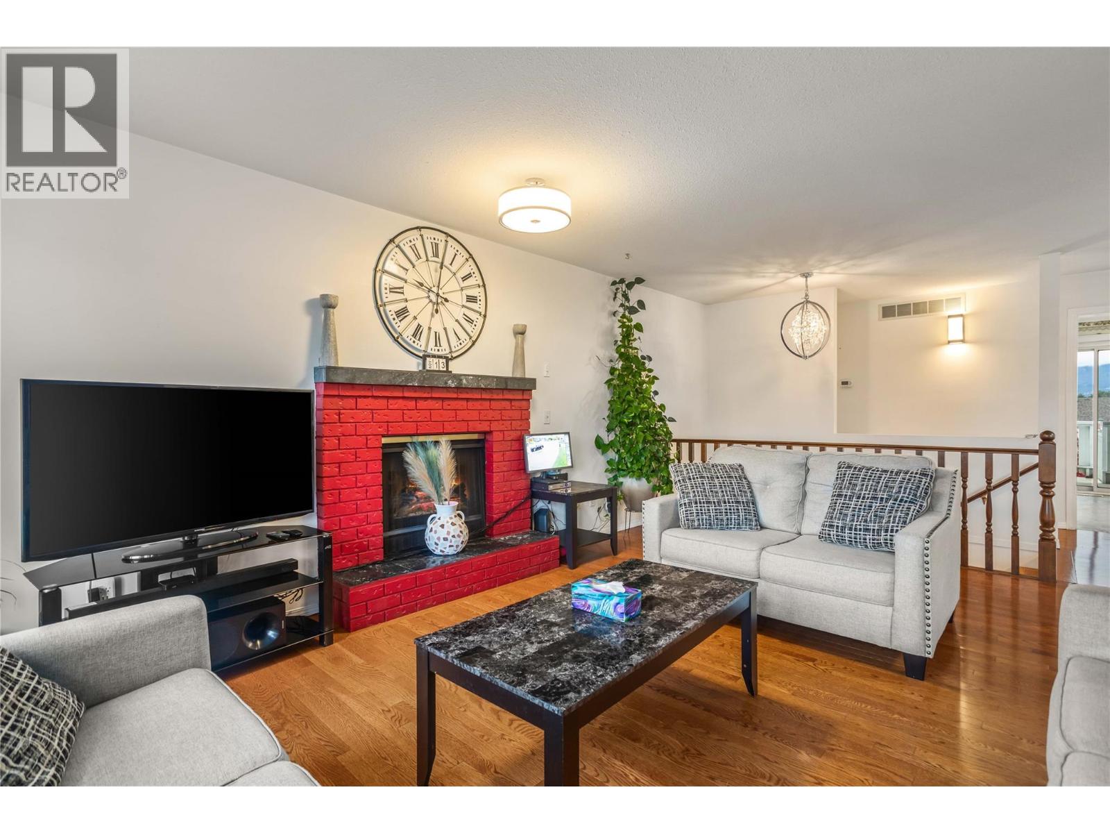 1730 Simpson Court, Kelowna, British Columbia  V1X 7C1 - Photo 7 - 10399073